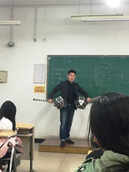 5g影院
研究生学术周末感悟京剧艺术2.jpg